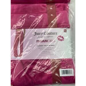 Juicy couture, Los Angeles, California mean girls classic velour pants. X-Large
